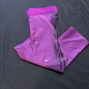 Nike Dri-Fit Capris